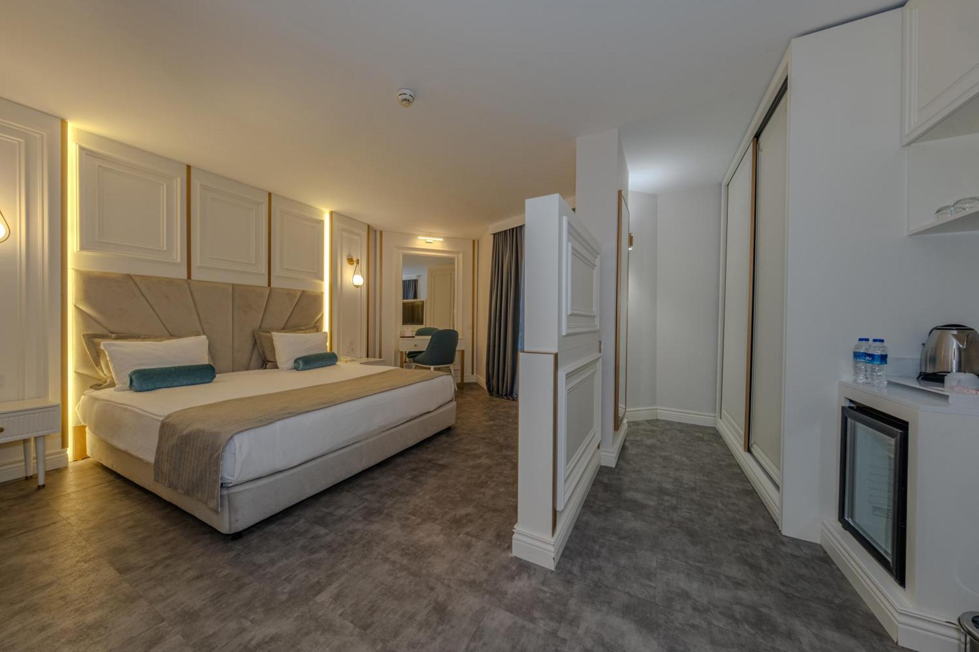 King Suite