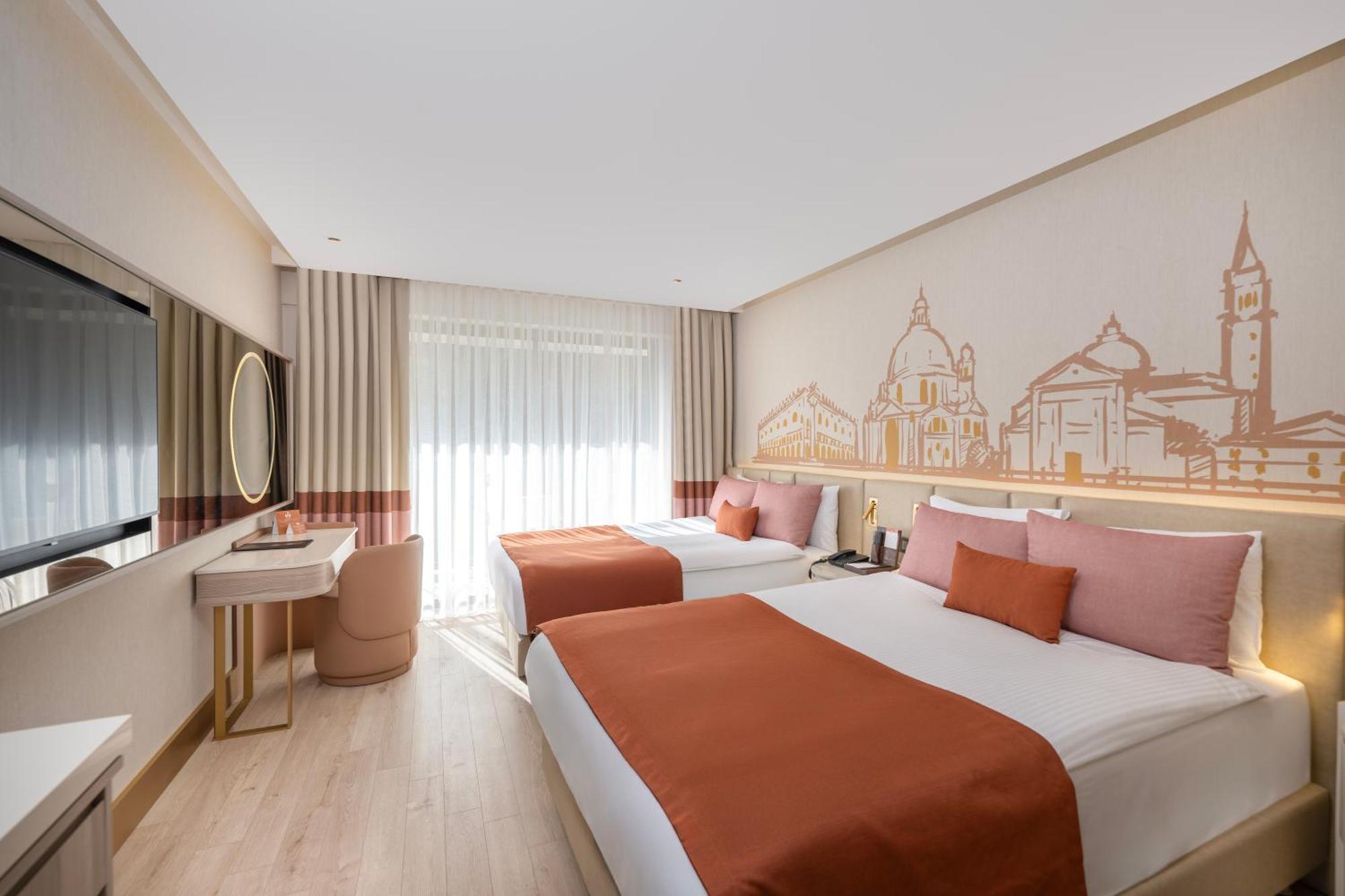 Deluxe Zimmer mit Poolblick