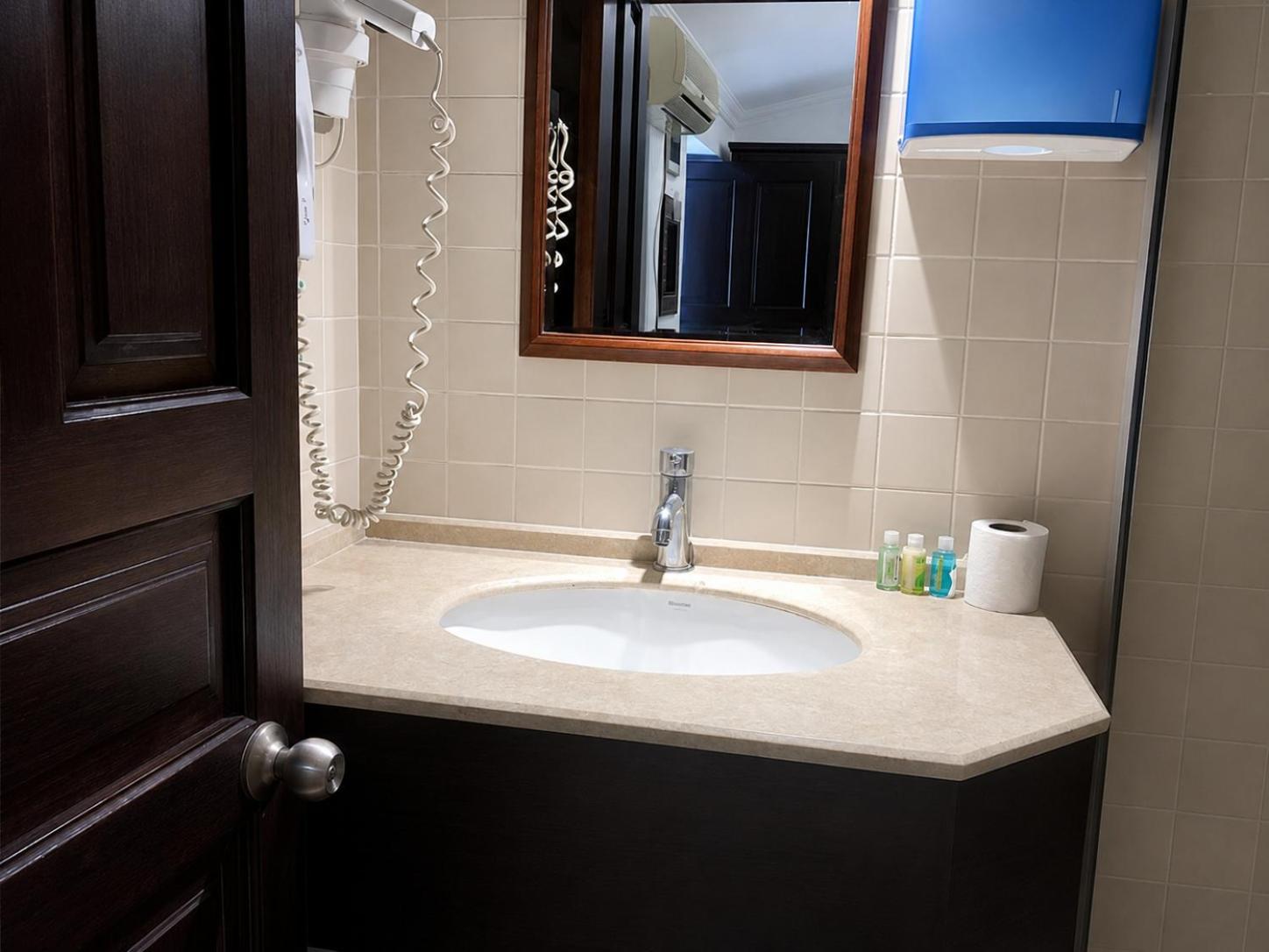 Large Double Room