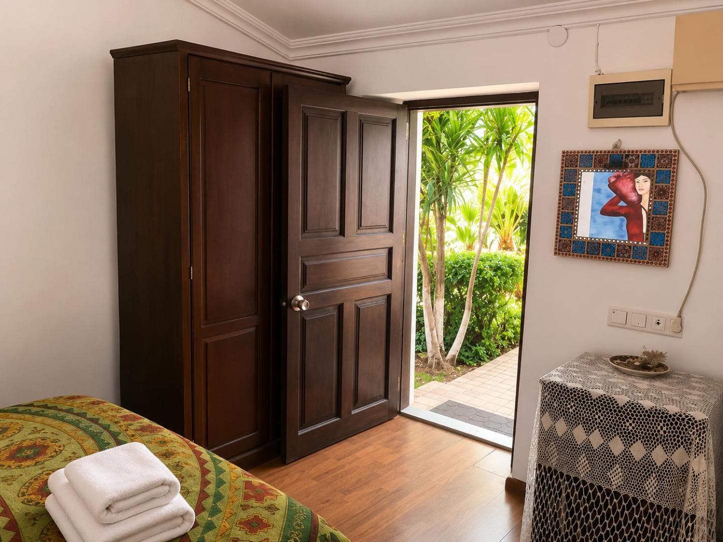 Large Double Room