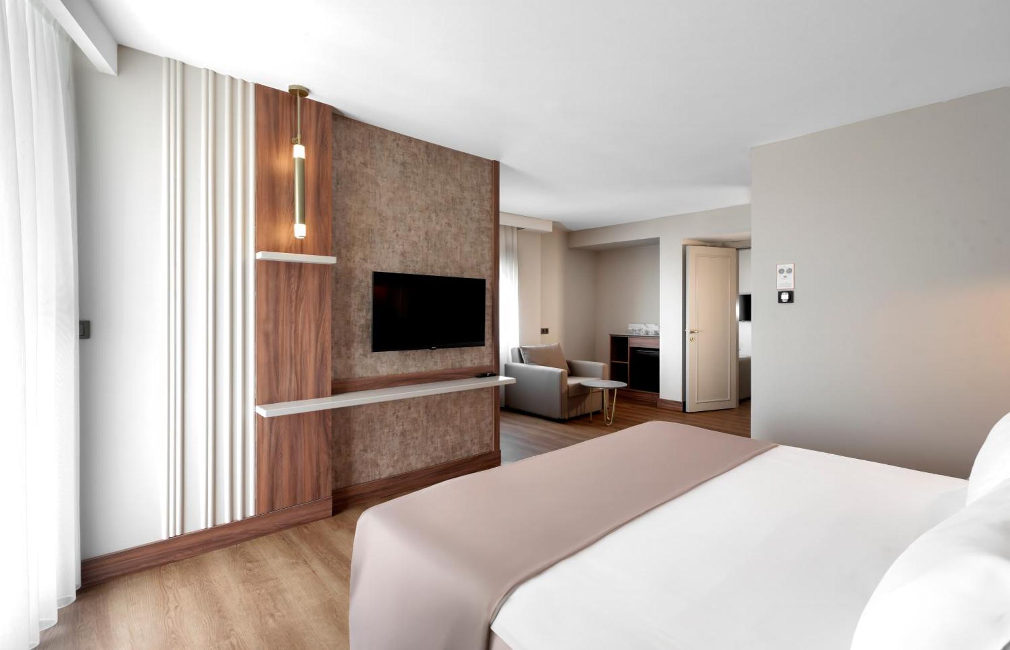 King Suite