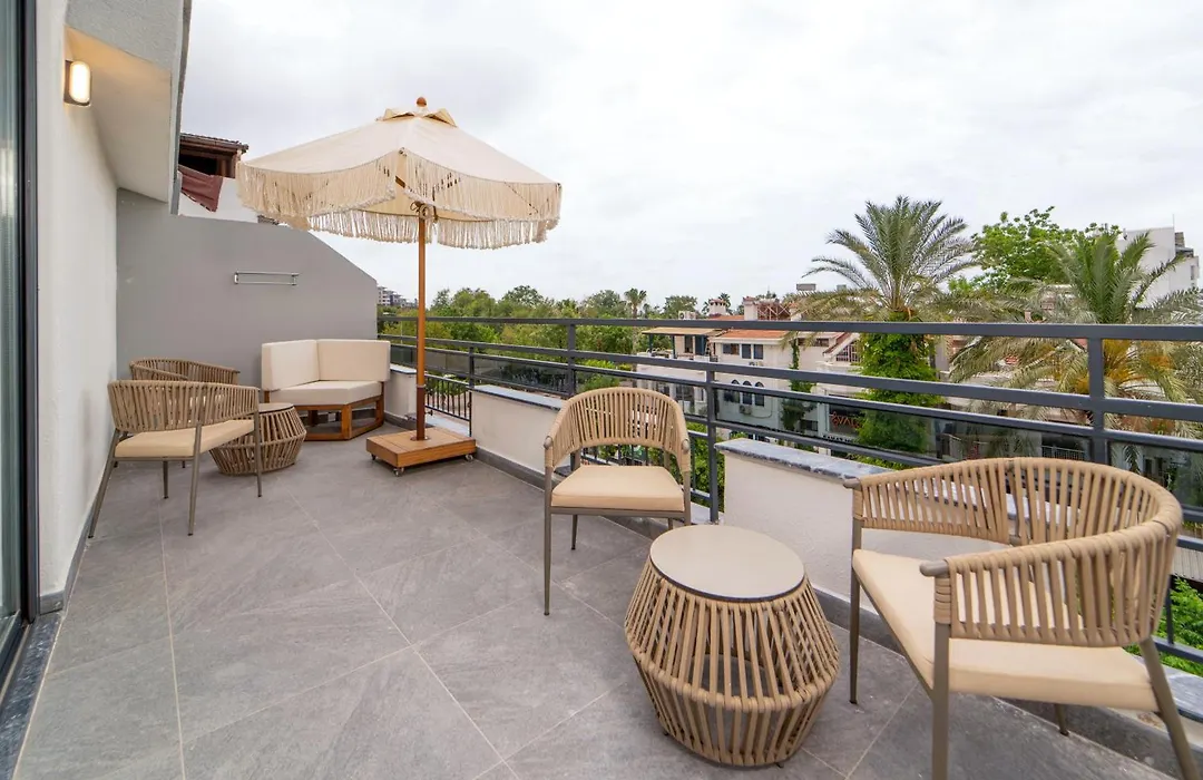 Deniz Boutique Hotel-1