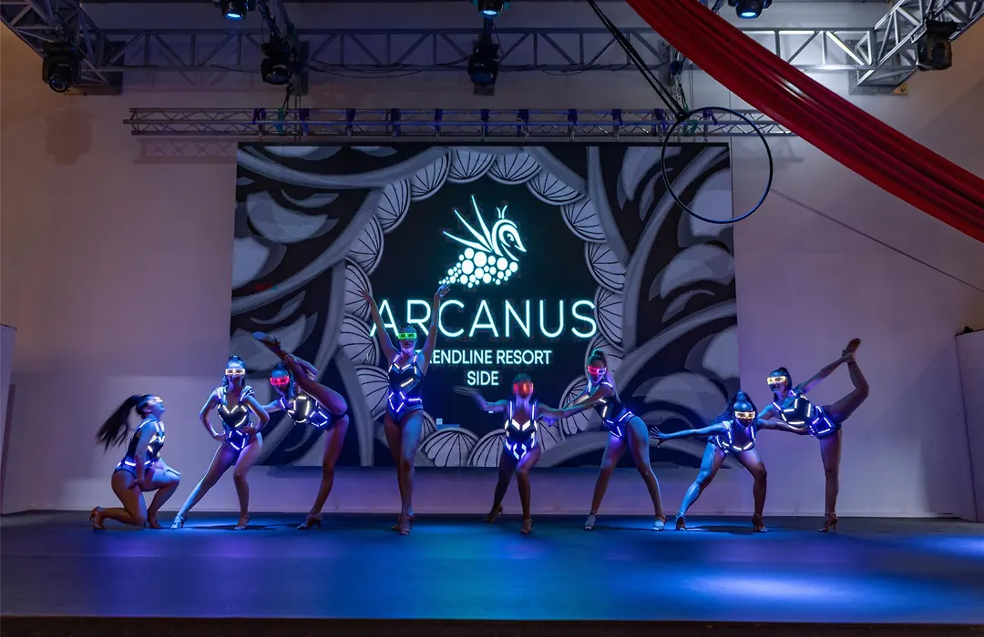 Arcanus Hotels Trendline Side-1