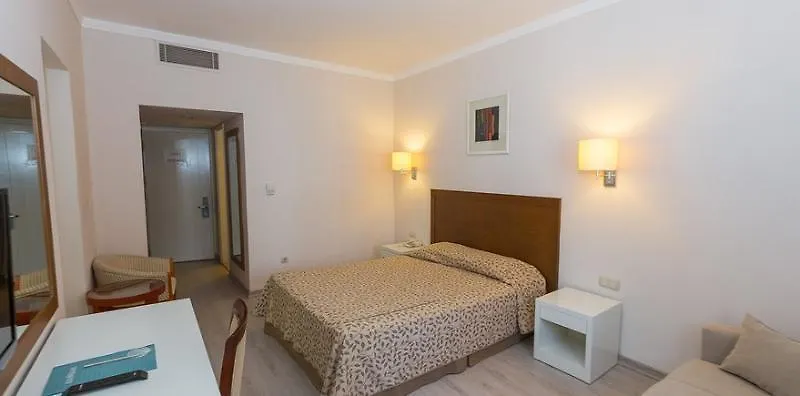 Perre Art Hotel Resort-1