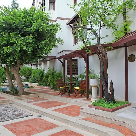 Aspen Hotel Kaleiçi-3
