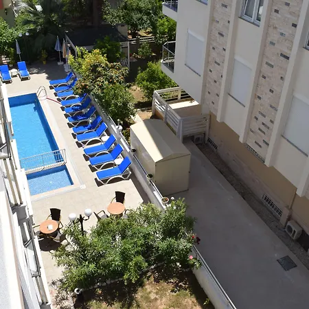 Gueden-Pearl Apart Hotel , Grosse Apartments Mit Kueche , Privater Strand , Ausgezeichnetes Fruehstueck-2